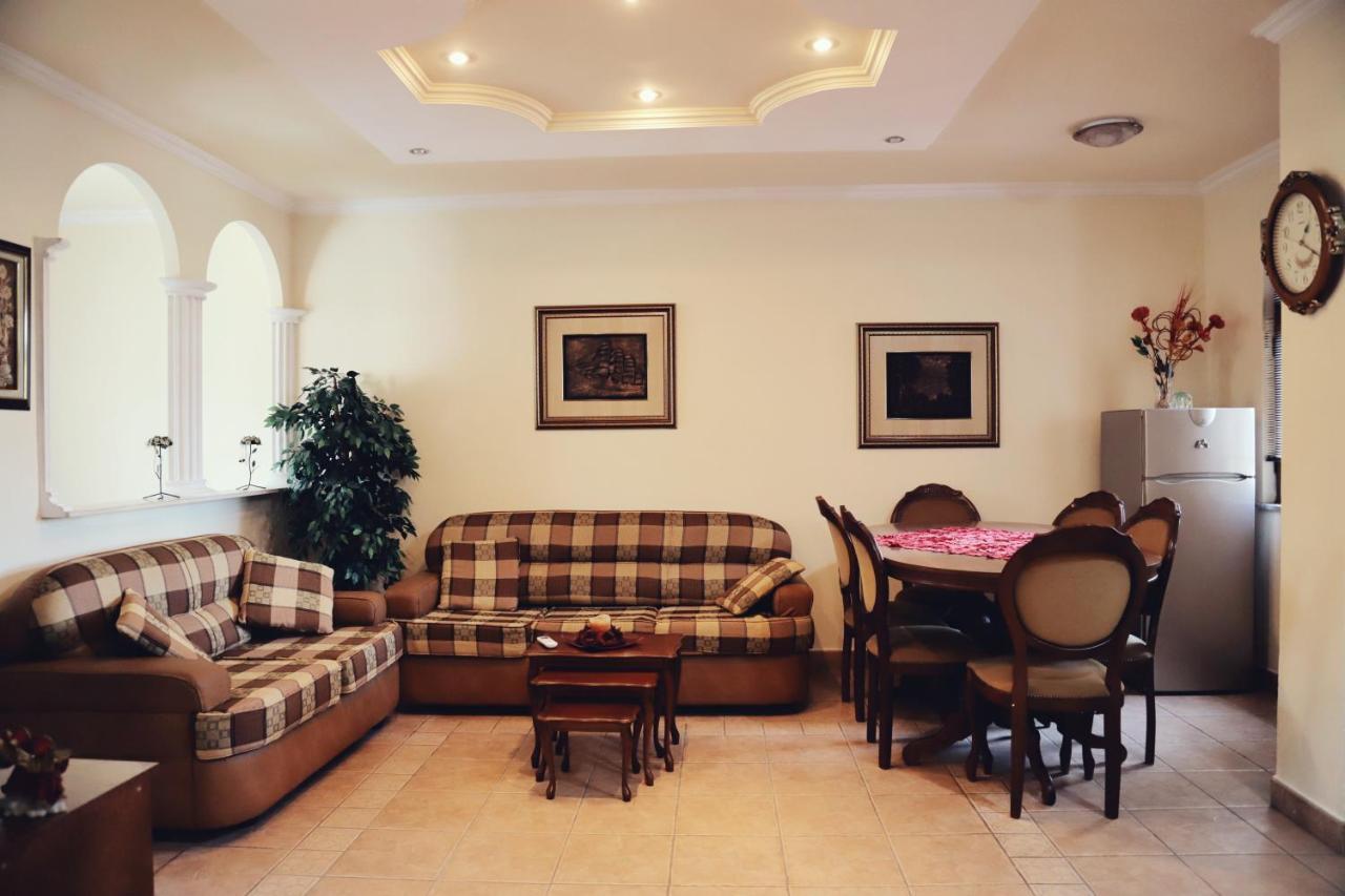 Tirana Taiwan Center Apartment Exterior photo